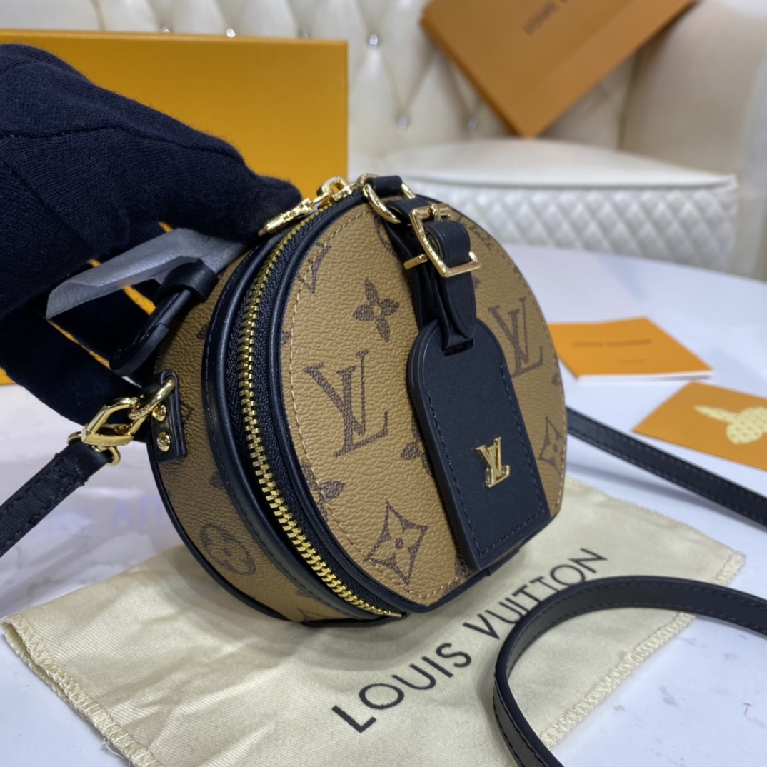 Louis Vuitton MINI BOITE CHAPEAU Handbag Monogram M68276